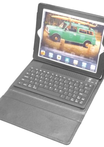 p 3845 iPad Bluetooth Keyboard Compendium