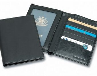 p 4075 Executive Passport Wallet