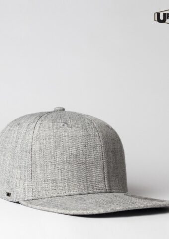 U15604 UFlex Adults Flat Peak 6 Panel Fitted grey melange front