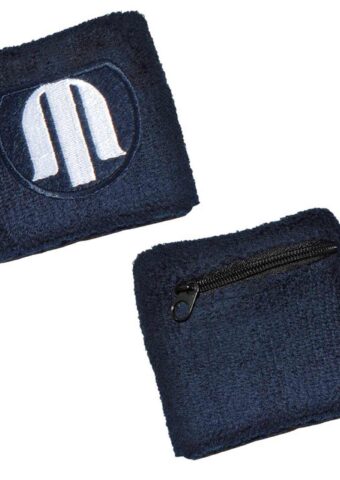 AH773 Wristband with zippered compartment 1