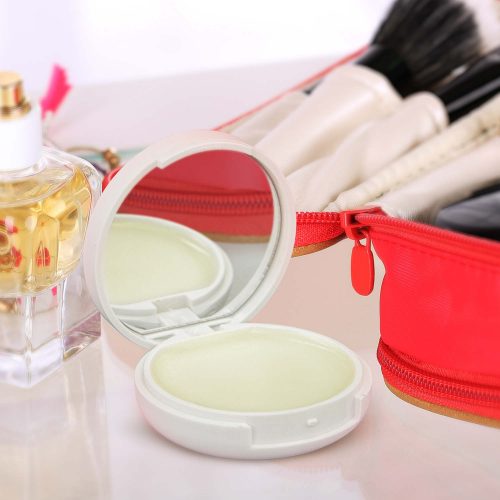 116905 Compact Mirror and Lip Balm feature