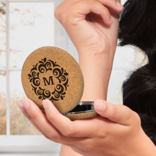 121407 Cork Compact Mirror feature