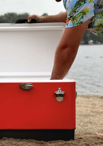 CL005 Tuscon Metal Ice Cooler Box 30L 1