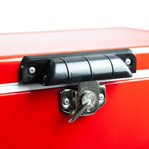 CL005 Tuscon Metal Ice Cooler Box 30L lock
