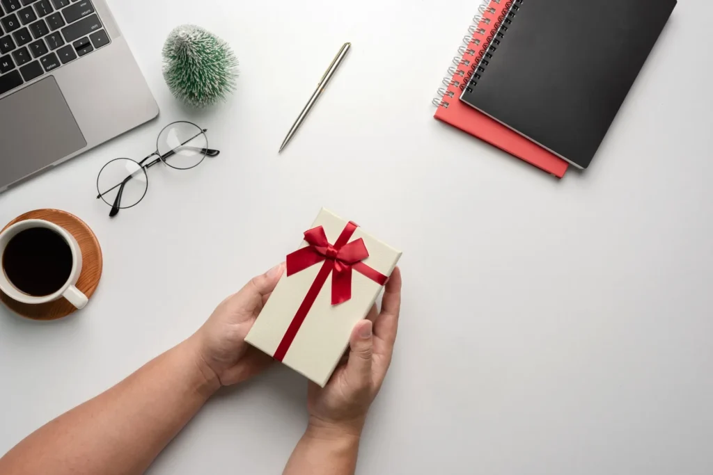 Employee recognition gifts